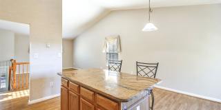 FENCED IN YARD!!!  Beautiful 4/3 UPDATED SF Home in Gaithersburg Gallery 48