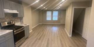 Large Home - Oak Lane Gallery 1