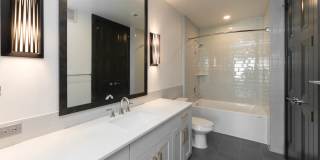 The Louise - Apartments & Townhomes Gallery 5