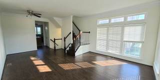 42625 HOMEFRONT Terrace Gallery 10