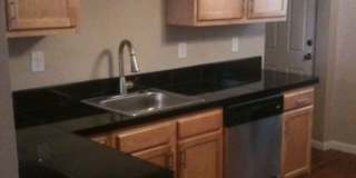 Beautifully Renovated Home in South Side Flats Gallery 3