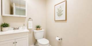4 Alcott Circle Gallery 6