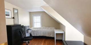 Cat Friend Duplex Home with TWO FREE Parking Spots included in the rent!  Perfect Location near bridge to Cambridge Gallery 10