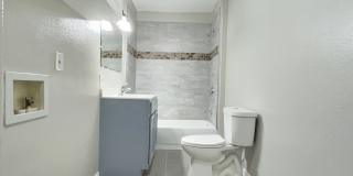 53 N Xanthus Ave Gallery 1