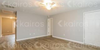 415 Deerpark Drive Gallery 3