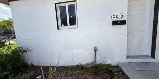 12210 NE 14th Ave Gallery 1