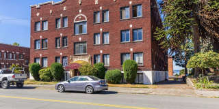 The Bayside Collection Gallery 31