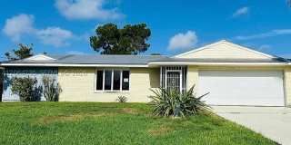 2486 SE Wishbone Gallery 1