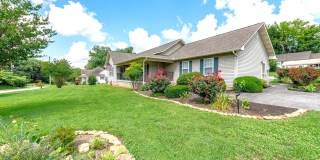 Maryville 37804 - 3 bedroom 2.5 bath - call Adam Sharp 865-254-0980 Gallery 1
