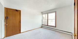 Plaza Manor Gallery 27
