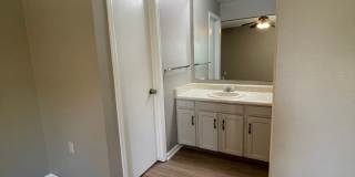 4425 Hollyhock Street Gallery 14