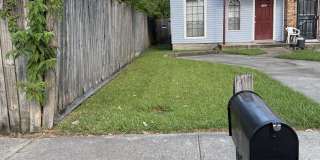 2331 Justin Lane Gallery 1