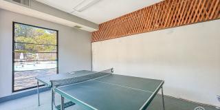 Spacious 2BD/2BA Condo in Hillcrest with Private Balcony, Community Pool & Tennis Court Gallery 24