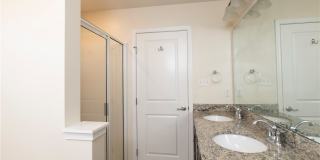 1719 St Johns Ln Gallery 28