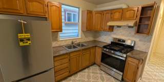 322 Peralta Street Gallery 1