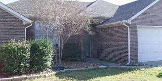 1001 BROOKHAVEN DR Gallery 1