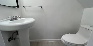 3 bedroom 1.5 bath - for rent $3300 Gallery 9