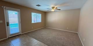 3 Bedroom House with Pool Gallery 11