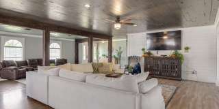 610 E Demanade Drive Gallery 17