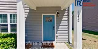 Beautiful 3 BD/2 BA End Unit Townhome in Leland Gallery 3