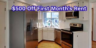 $500 Off First Month's Rent | Fabulous 2 Bedrooms, 2 Bathroom, Top-Floor Condo in Klahanie Gallery 1