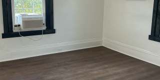 1826 Woodrow Street Gallery 8