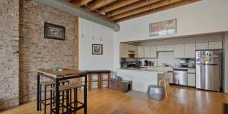 660 W Grand Gallery 9