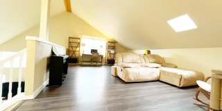 734 Tufts Avenue East Gallery 16