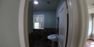 824 Oakwood St - B Gallery 21