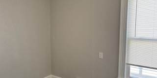 106 Grand St Gallery 12