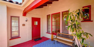 713 W Dryden Gallery 2