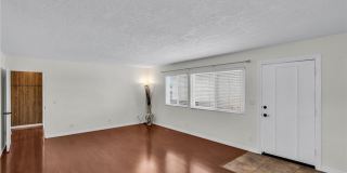 185 Costa Mesa Street Gallery 10