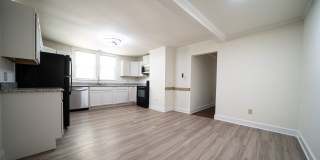 1/2 Mo Off Special - Historic area - China Grove- 1 bed,1bath Unit Gallery 12