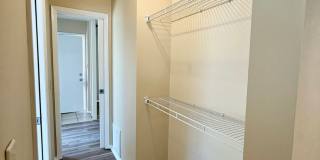 Remodeled!! Close to Shopping, VA Hospital and Hilaman Golf Course! Gallery 17
