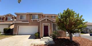 4 Bed, 2.5 Bath in Riverside! Gallery 1