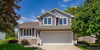 BEAUTIFUL 4-SEASONS ROOM!! 4 Bedroom, 3 Bathroom Home in Waukee! Gallery 1
