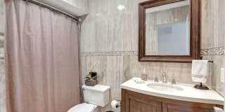 902 Foxpointe Circle Gallery 25