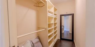 Beautifully renovated courtyard townhome in the heart of Corpus Christi Gallery 5
