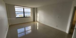 18151 NE 31st Ct Gallery 11