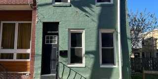 2637 LATONA STREET Gallery 1