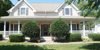Elegant Coastal Home with Spacious Layout Near Lewes Beach Gallery 1
