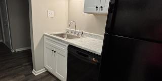 1123 Southwood Drive (NEW) - 1Unit 7 Gallery 10