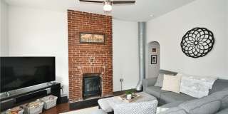 149 Home St Gallery 11