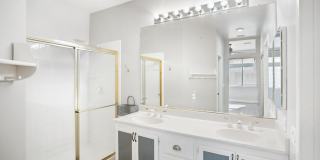 Beautiful One Story 2 Bedroom Townhome With 2 Car Attached Garage Gallery 22