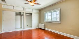 1701 ELM Street Gallery 46