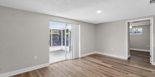 Charming 4BR House in New Port Richey Gallery 12