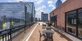 Spacious, beautiful loft with separate bedroom and office for rent in Downtown Atlanta Gallery 21