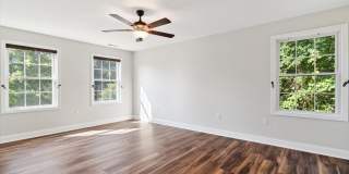 19 Benjamin Ln Gallery 26