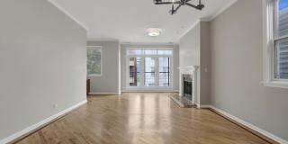 1517 W Fry Street Gallery 4