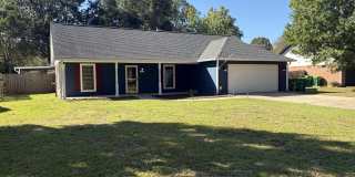 6813 Oakhurst Drive Gallery 1